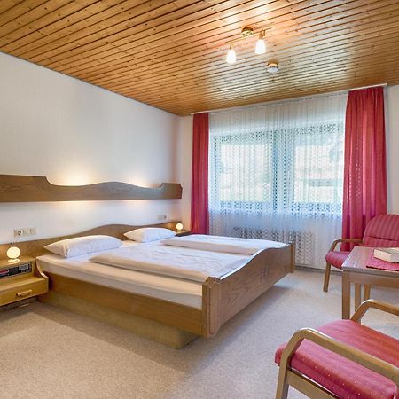 Drei Tannen - Wohnung 04 - Apartmenthaus, Titisee, Nahe Badeparadies Titisee-Neustadt Exterior foto